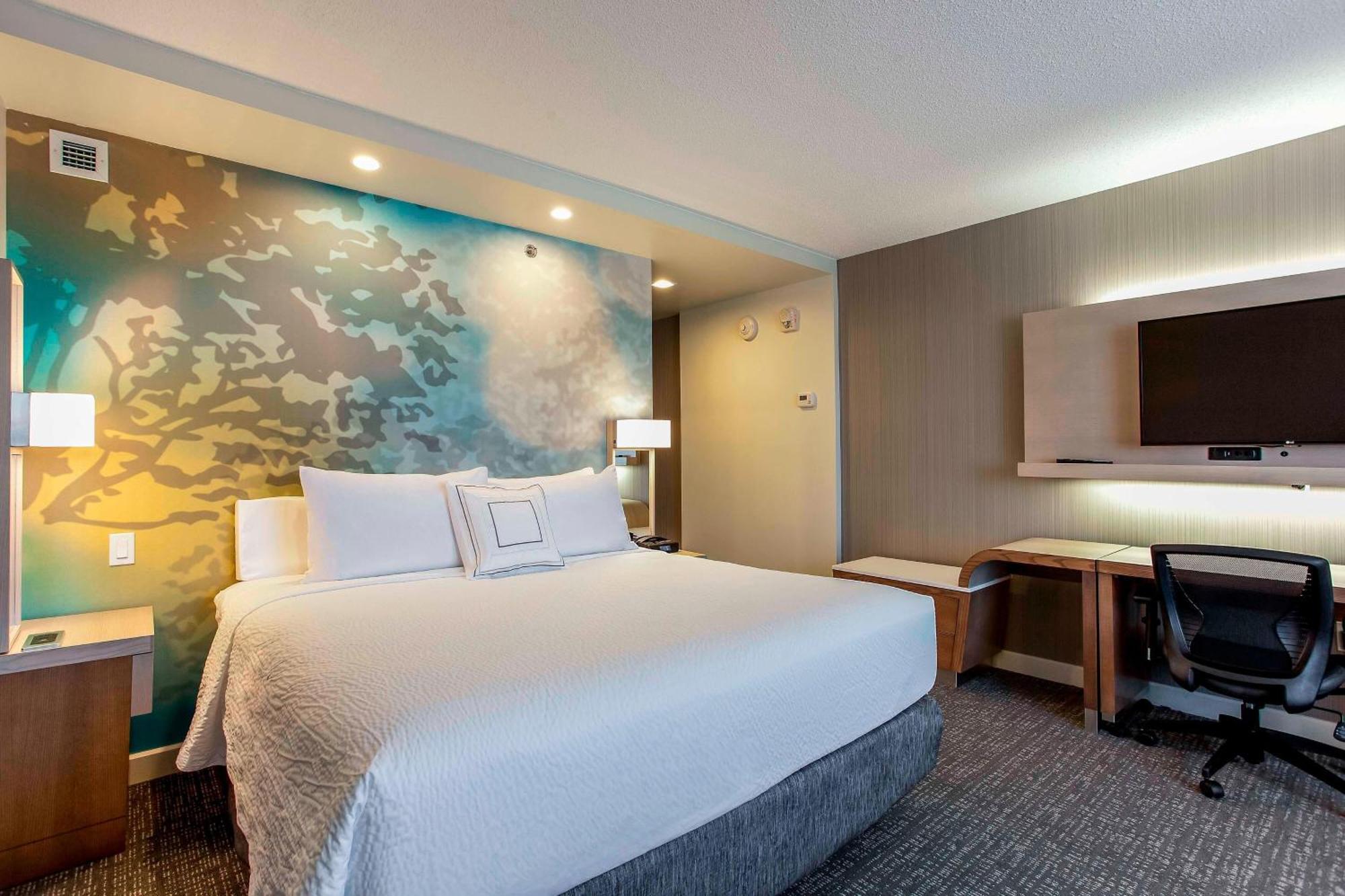 Courtyard By Marriott Montreal West Island/Baie D'Urfe Hotel Bagian luar foto